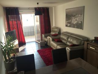 Apartment SCHÖNE T3 MIT SÜDTERRASSE by Interhome - 0