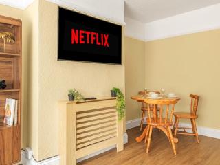 Holiday Home 3-Bett-Haus mit Parkplatz und Büro by Interhome - 8