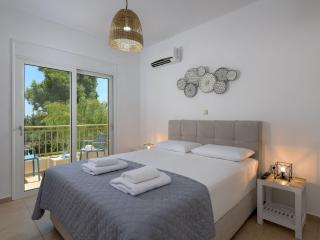 Holiday Home Liebevoll ausgestattetes Haus in ruhiger Lage mit beheiztem Pool und Meerblick by Interhome - 4