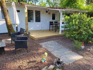 Holiday Home Chalet B10 Yemanisi in der Dordogne by Interhome - 7