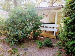 Holiday Home Chalet B10 Yemanisi in der Dordogne by Interhome - 1