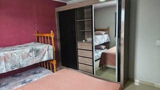 Apartamento amplo com ar condicionado nos 2 Quartos e Varanda em Barra do Sahy - 9