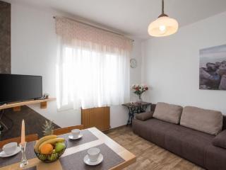 Apartment Neue Wohnung in Umag mit Terrasse by Interhome - 7