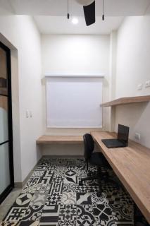 Equipped home for 4 ready to share! - 7