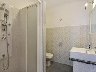 Apartment Apartment mit Pool und Whirlpool in der Nähe des Strandes Umag by Interhome - 1