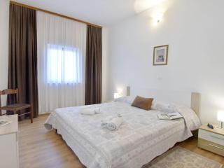 Apartment Zweizimmerwohnung mit großer Terrasse in Grupija bei Umag by Interhome - 3