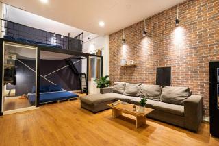 Spacious Duplex with 5min to Ben Thanh Market - 3