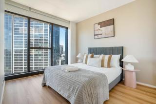 Prima Tower Retreat Steps from Crown & River#PR30 - 2