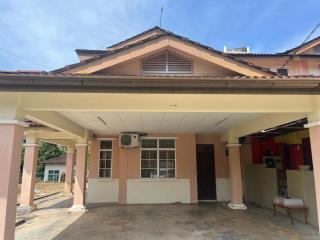 Homestay Che Ton - 4