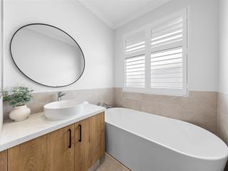 Brand new Spacious & Stylish Stay in Vic Park - 1