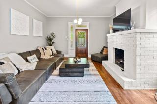 Annesdale #1 - Spacious & Central 3BR in Midtown! - 2