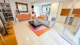 Spacious 1BDR in St Kilda Near Tram and Beach - 2