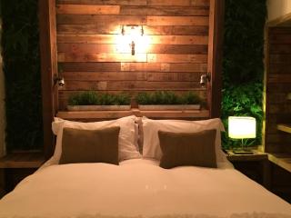 The Lodge Rooms - 8