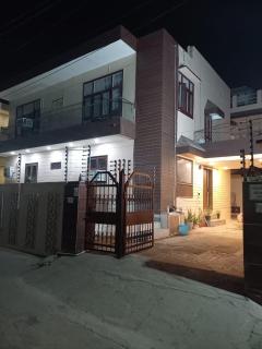 Nirvana Homestay - 8