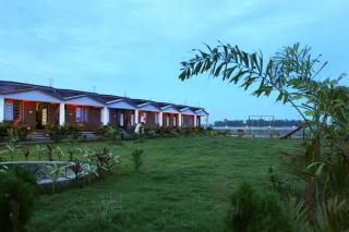 The Pavilion Beach Resort - 0