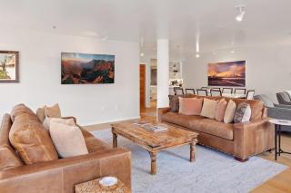 Ice House 317 condo - 2