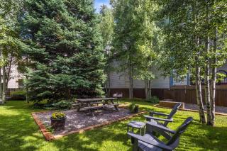West End Winner - Hot Tub, Parking, Open Kitchen & Living Space condo - Telluride - 8