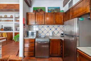 Charm House in the City Heart - Azorean Butler - 6