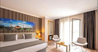 The alpine aura by lake & woods - 1