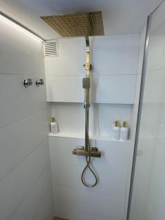 Suite Pool Barcelona - 7