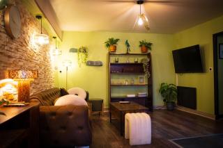 Le 8 Suite Spa Privative Sauna et Jacuzzi parking gratuit - 8