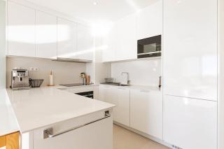 Duplex Penthouse with Sea Views, Steps to Golf - 4