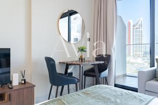 Modern Studio Al Maryah Island Near Cleveland - 4