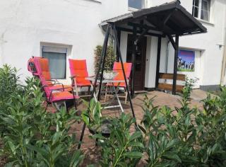 Komfortable 100 qm Monteurwohnung ab 3 Personen - ab 3 Nächten - 3