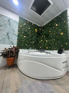 Cabaña tipo glamping con jacuzzi y malla catamaran en finca la fortuna - 1