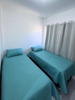 Flat com Piscina Guarajuba 2 Quartos 100m da Praia - 3