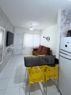 Flat com Piscina Guarajuba 2 Quartos 100m da Praia - 1