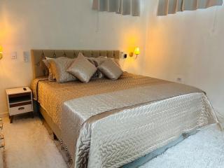 Suíte Master com Hidro e Cama de Massagem - 0