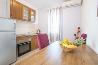 Banić Apartments with pool - 2