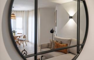Elegant Penthouse with Private Rooftop Sun Deck in Los Naranjos, Marbella - 5