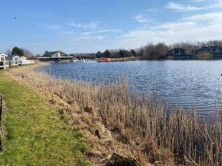 Haven Lakeside Luxury Decking Retreat 2 Bedroom Caravan - 1