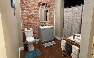 Loft Apartment Downtown Pineville Near Laurel Cove - 7