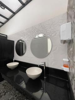 Hotel Las Americas Confort - 1