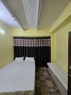 Nirvana in home stay near namo ghat and kashi vishwanath temple - 4