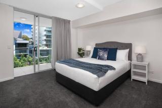 Stylish 2 BDR Apt Near QUT And RBWH With Parking - 7