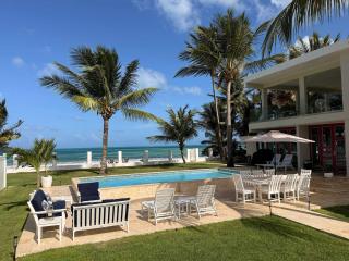 Beachfront Spacious Luxury Villa Private Pool - 0