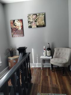 The Bluebird Guesthouse *walk to downtown* - 3