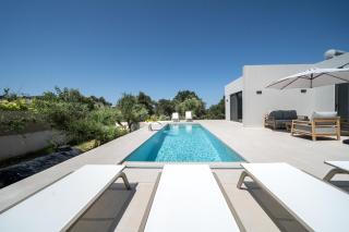 Luxury 2 Villas with Heated Pool & Jacuzzis Vivian & Marian Estate - 1