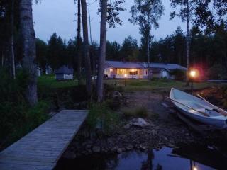 Lomavasara casa vacanza al lago in Finlandia - 4