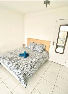 Chambre Privée dans Appartement Partagé - Calme et Lumineux - Proche Bordeaux - Tram A-C1-4 - 1