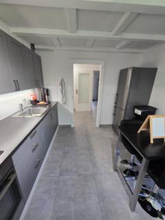 Grand appartement rénové - Calme & confortable - 3