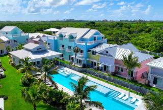 The Meadows Luxury 3 Bdrm Townhouse with Pool and Gym - 9