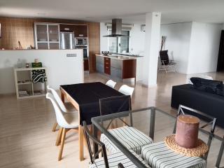 Tossal Home Lounge - 2