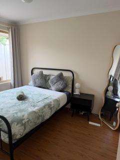 SPACIOUS JANDAKOT HOUSE FOR FAMILY AND BUSINESs - 8