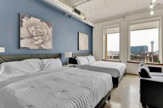 Sleeps 6 I Downtown I Walk to Conv Ctr I 24hr Gym - 5