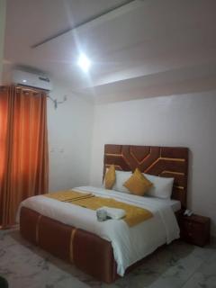 Villa 101 suites and lounge Ltd - 0